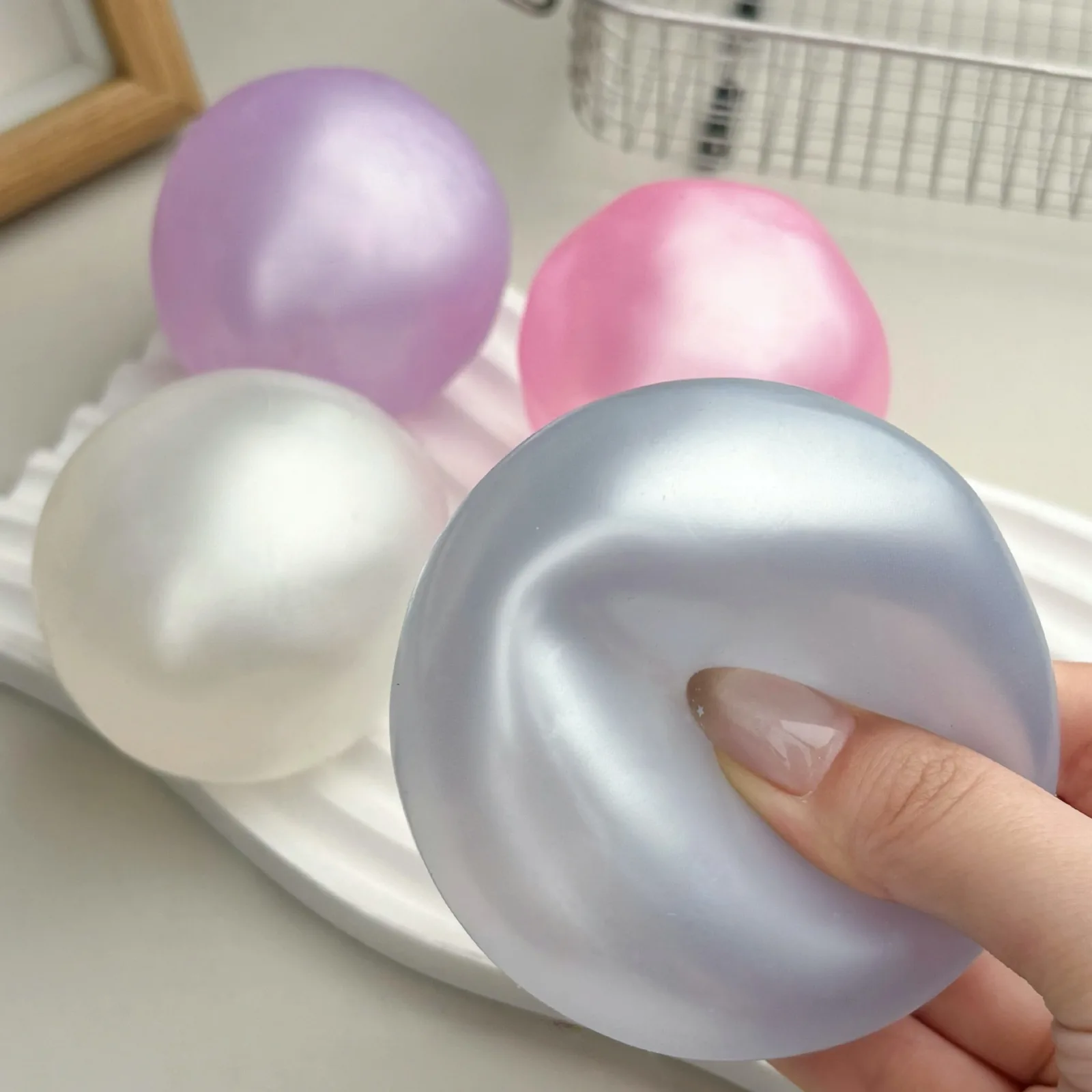 Pearlescent Coconut Oil Squishy Ball Stress Relief Toy Wholesale Squishy Toy 3