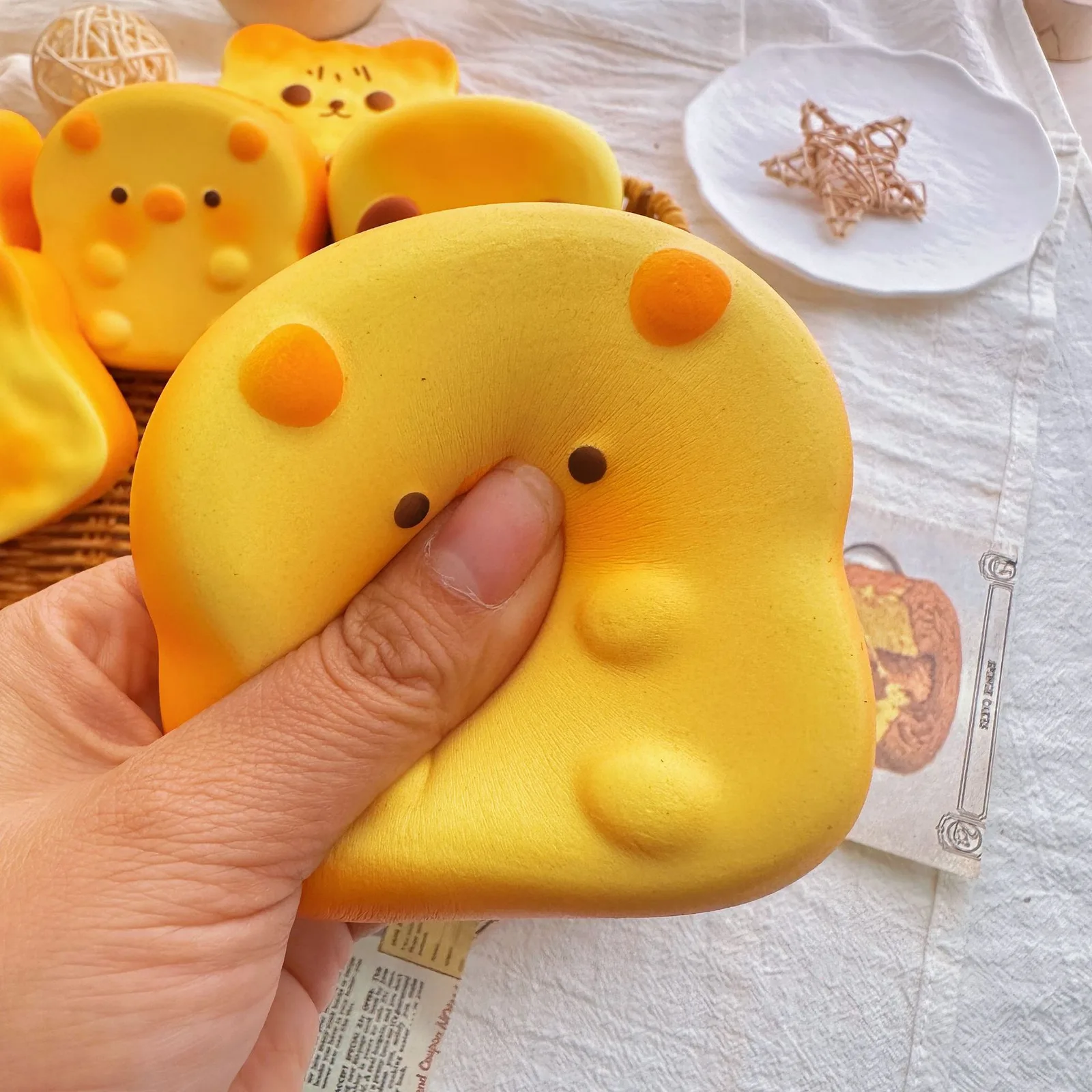 Realistic Croissant Squishy Toy Soft Slow Rising Stress Relief Toy Wholesale Squishy Toy 5