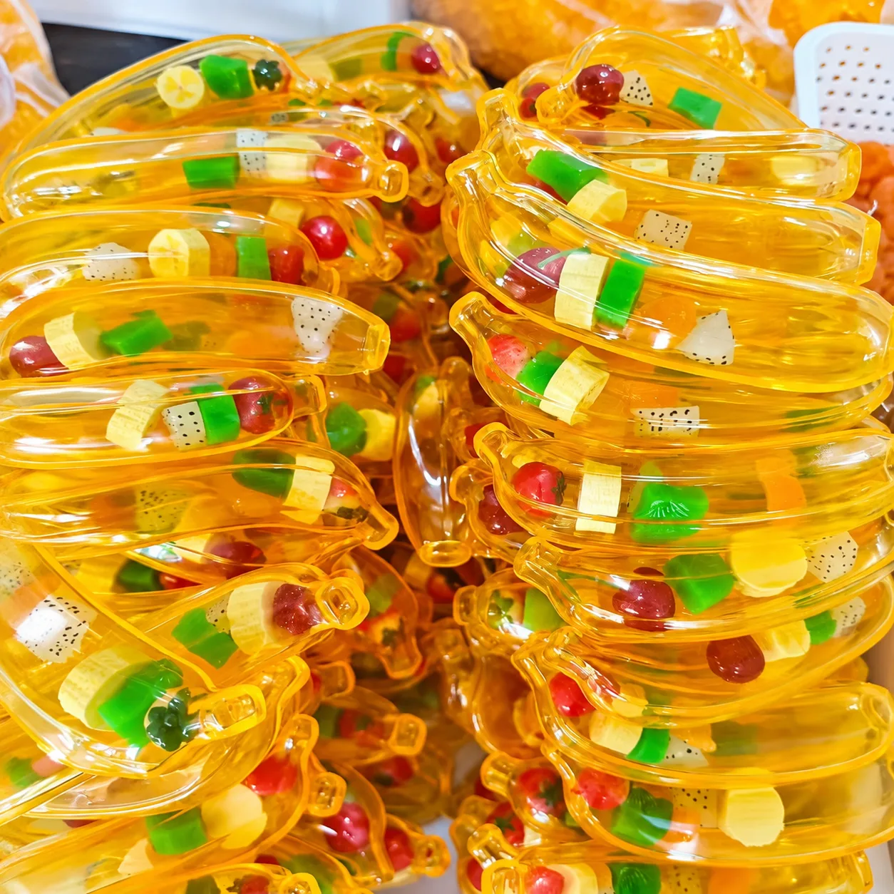 Banana Squishy Toy with Fruit Pieces Stress Relief Toy Wholesale Squishy Toy 3