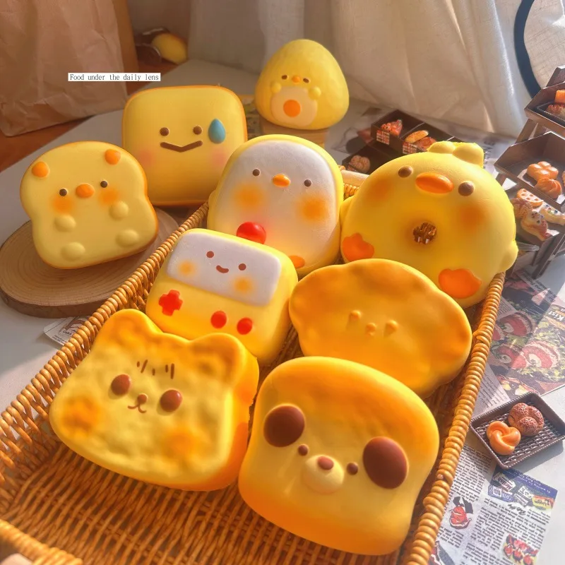 Realistic Croissant Squishy Toy Soft Slow Rising Stress Relief Toy Wholesale Squishy Toy 8