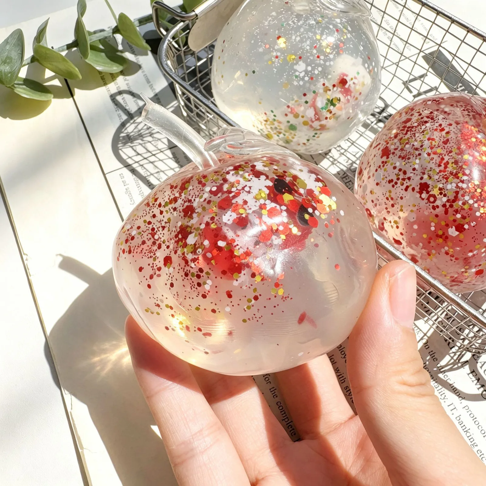 Glitter Apple Squishy Toy Soft TPR Stress Relief Fruit Squishy Wholesale Squishy Toy 3